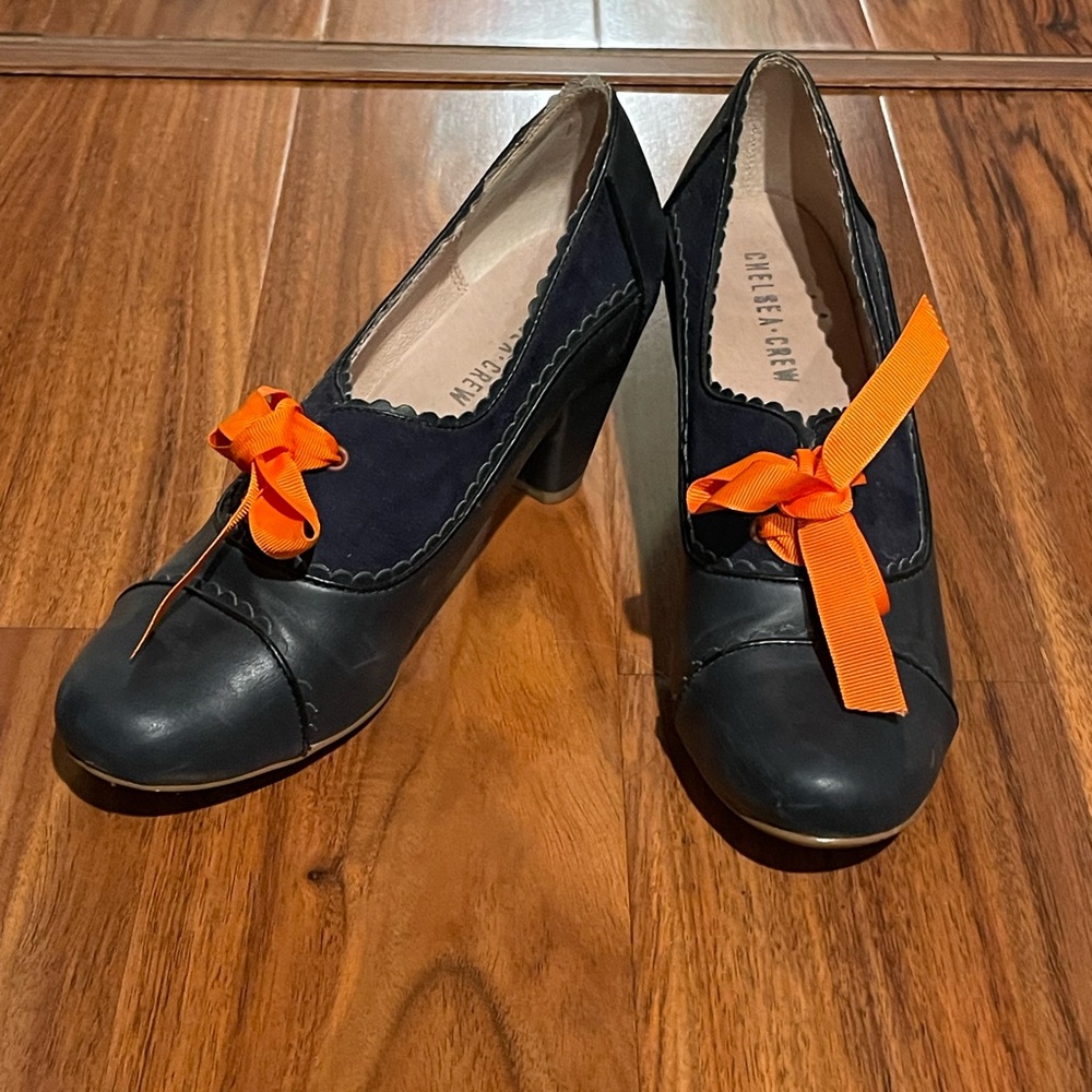 Chelsea Crew Blue Oxford Heels